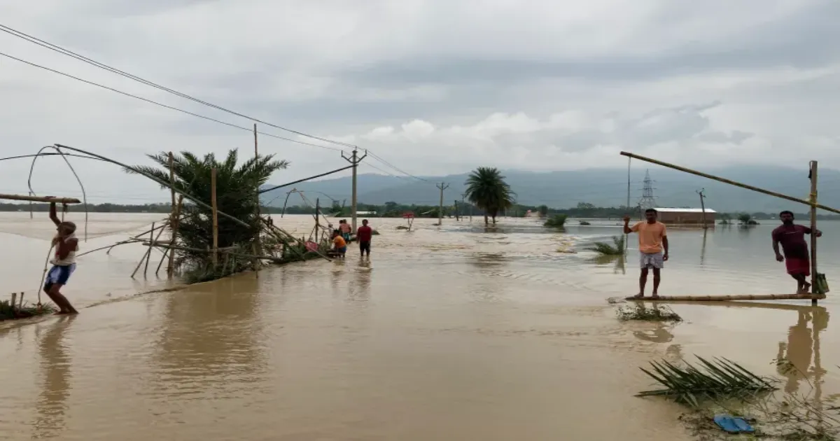 severe-flooding-hits-22-river-stations-across-india