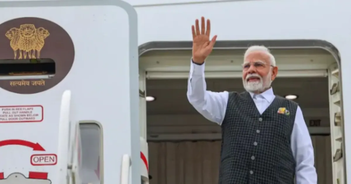pm-modis-explosive-4-day-uk-maldives-trip