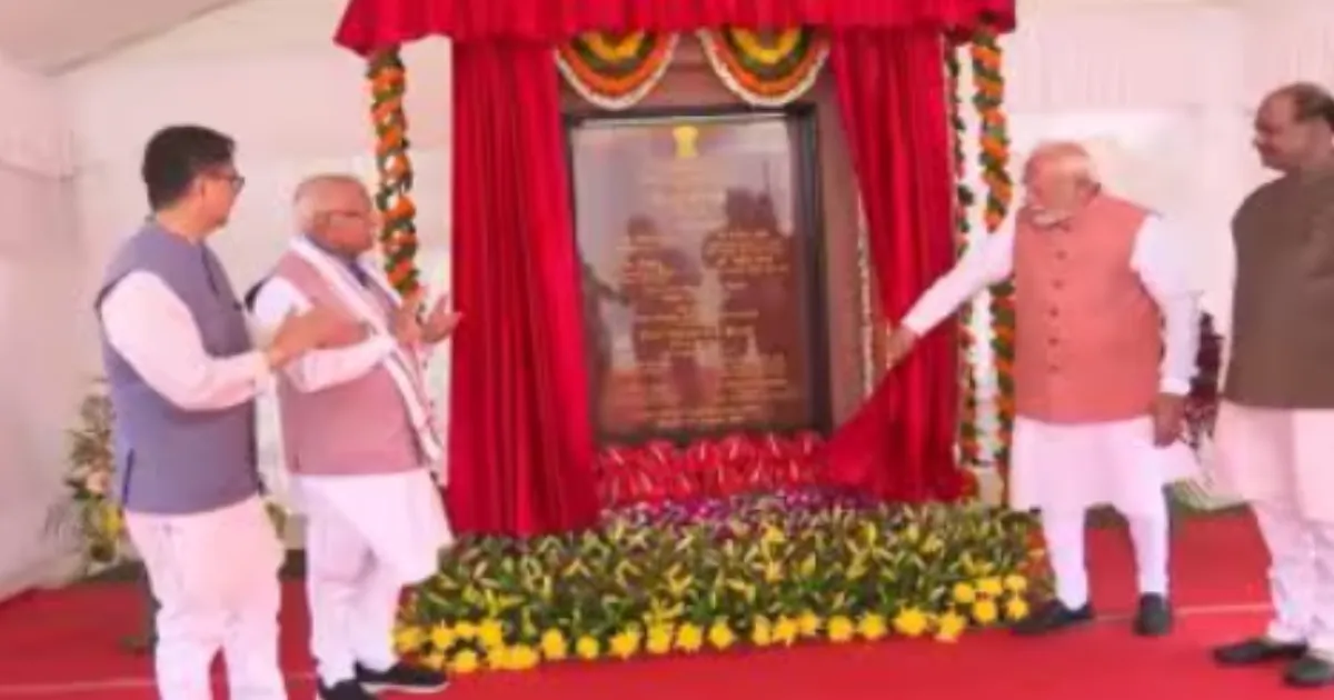 PM Modi Unveils Luxe MP Flats, Urges Festive Unity