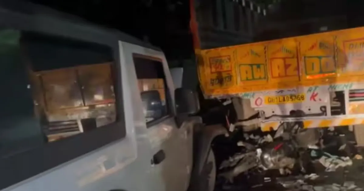 Thar SUV Mows Down Motorcyclist in Moti Nagar