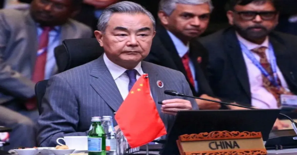 Chinese FM’s India Visit Signals Thaw in Ties
