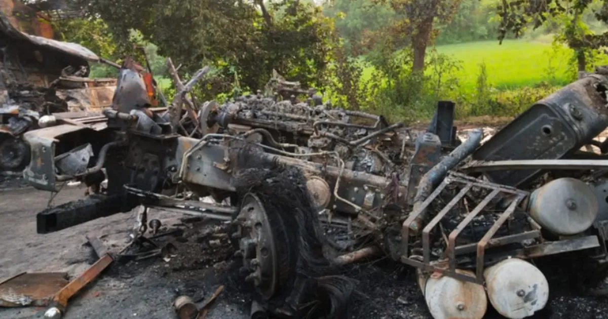 Crash in Unnao: Trucks Collide, 3 Burned Alive