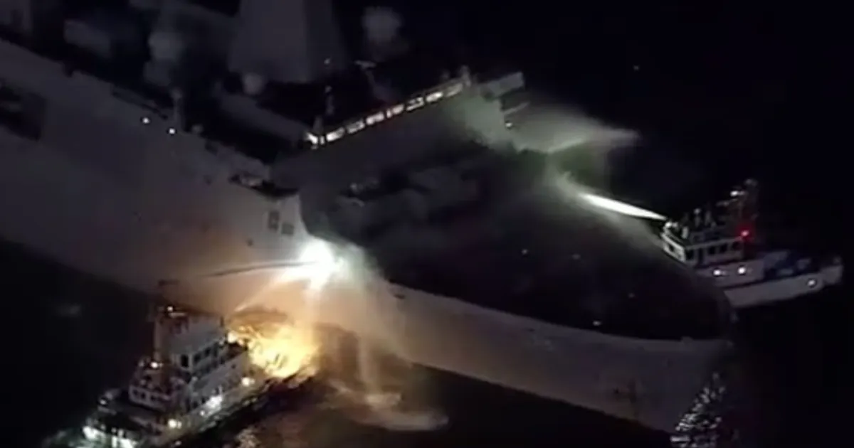 Fire Erupts on US Warship in Japan