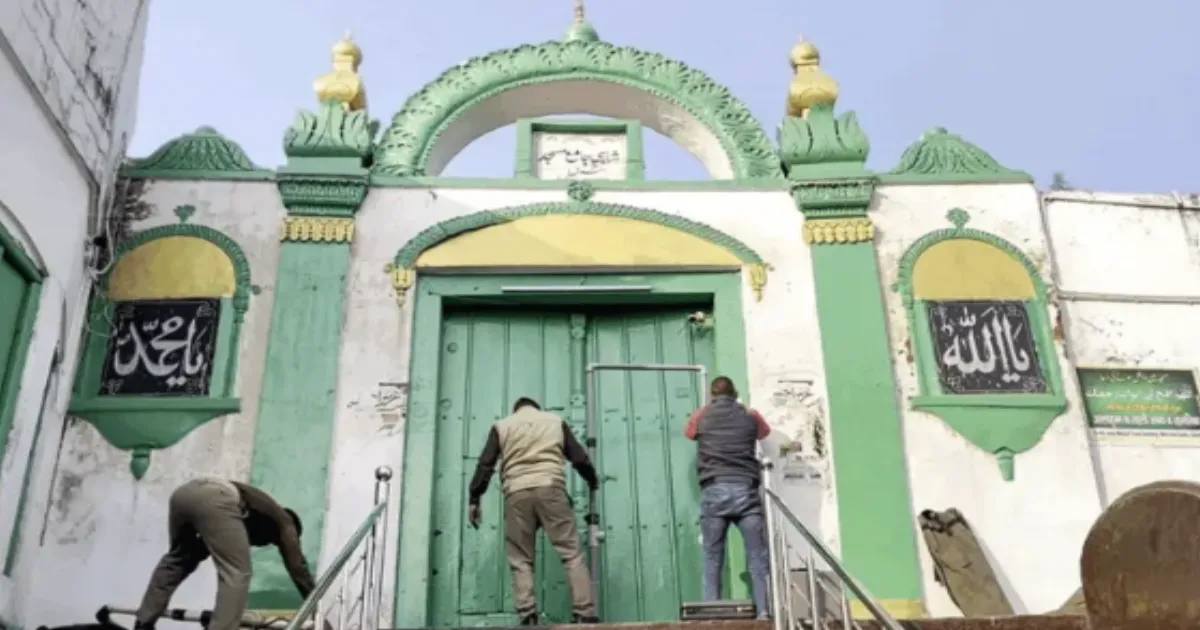 Tensions Rise Ahead of Masjid-Temple Hearing in Sambhal