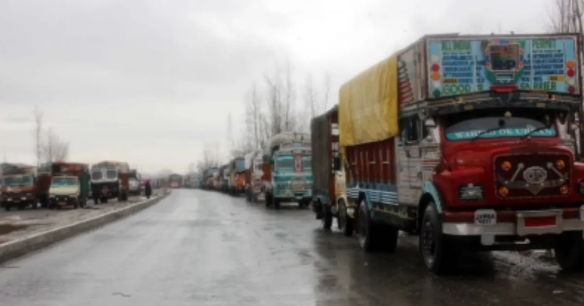 Jammu-Srinagar Highway Reopens After Six-Day Blockade