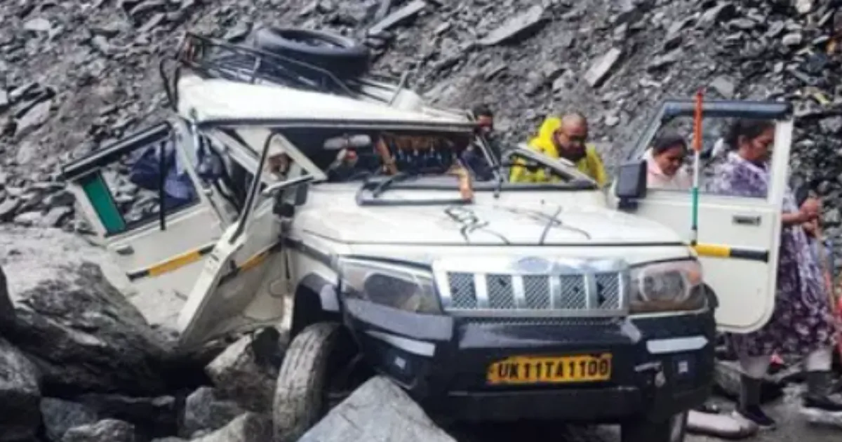 Landslide Strikes Kedarnath Route, Kills Two