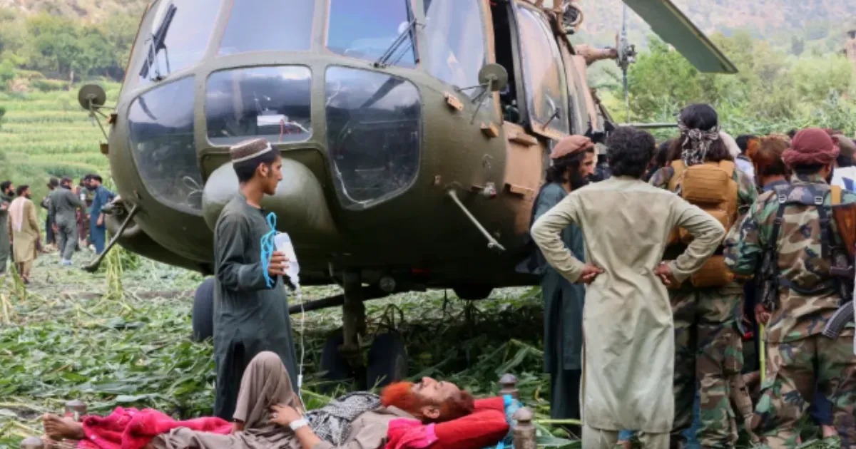Afghanistan Quake: 800 Dead, 2500 Injured, Helicopter Evacuations on
