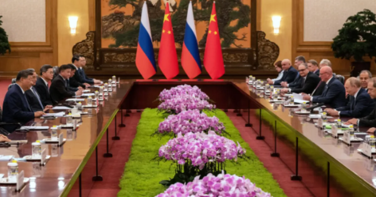Xi and Putin’s “Old Friend” Bond Defies U.S. Pressure