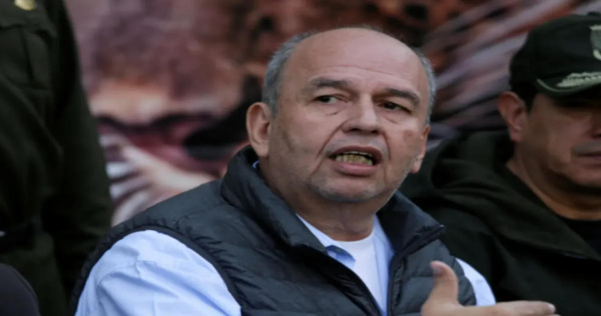 bolivias-ex-minister-murillo-deported-to-face-protest-mas
