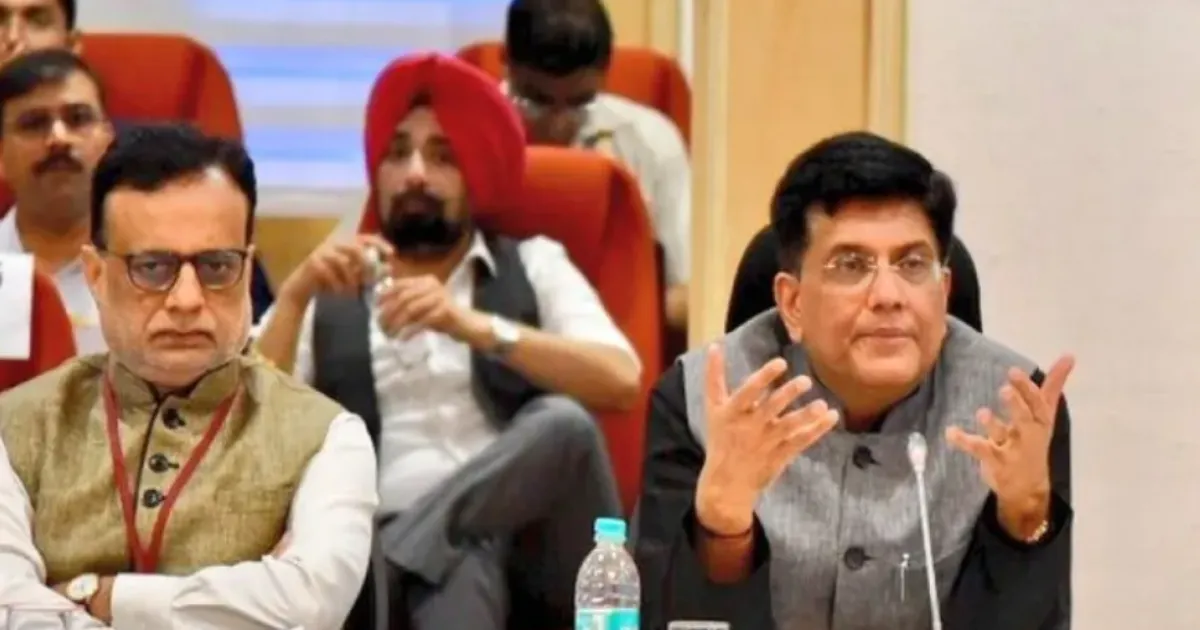 garments-to-cost-more-as-gst-hikes-to-18-middle-class-c