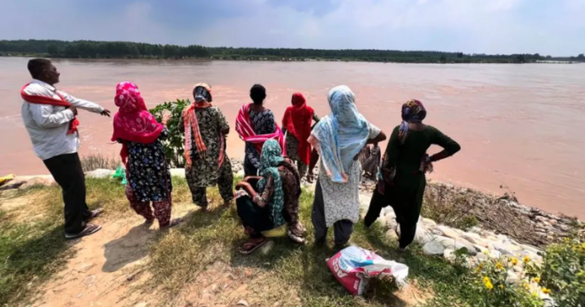 Flood Alert in Ludhiana: Sutlej River Breach Forces Evacuation of Thousands