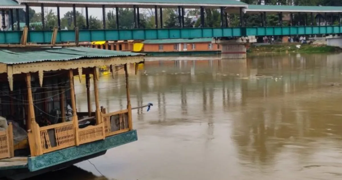 Flood Situation Eases in Kashmir Valley as Jhelum Levels Recede