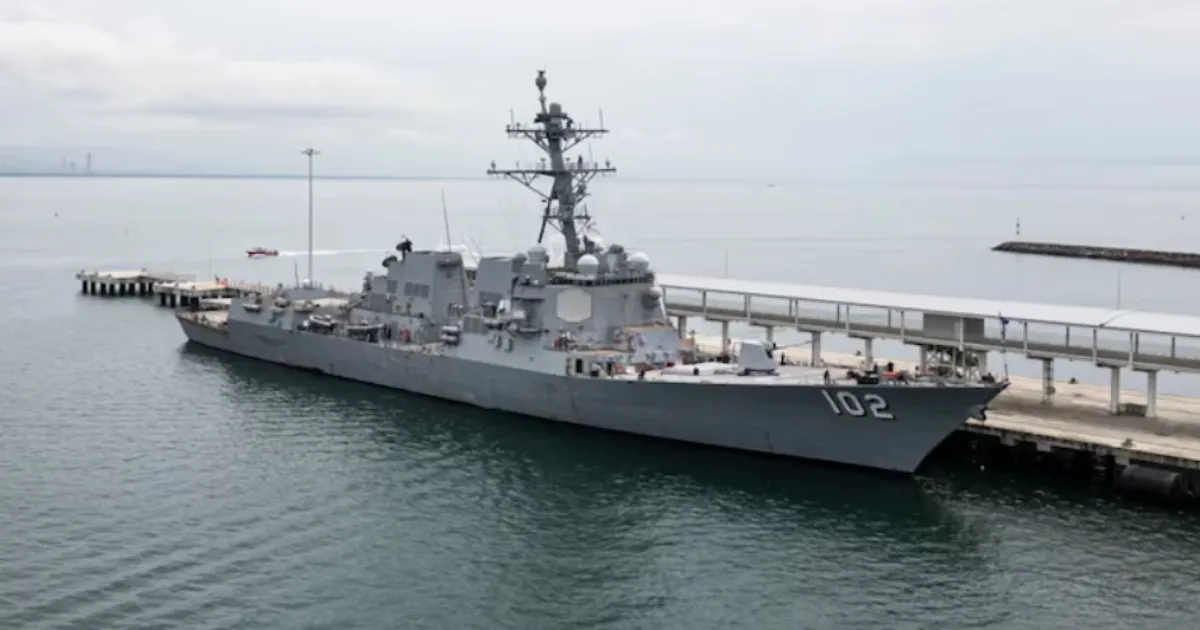 US Warships Flood Venezuela’s Coast: Drug War or Power Play?