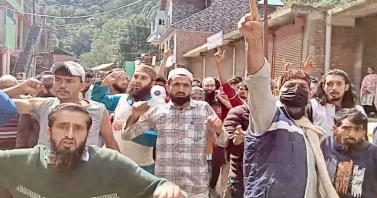 AAP Protests MLA Mehraj Malik’s Detention in J&K