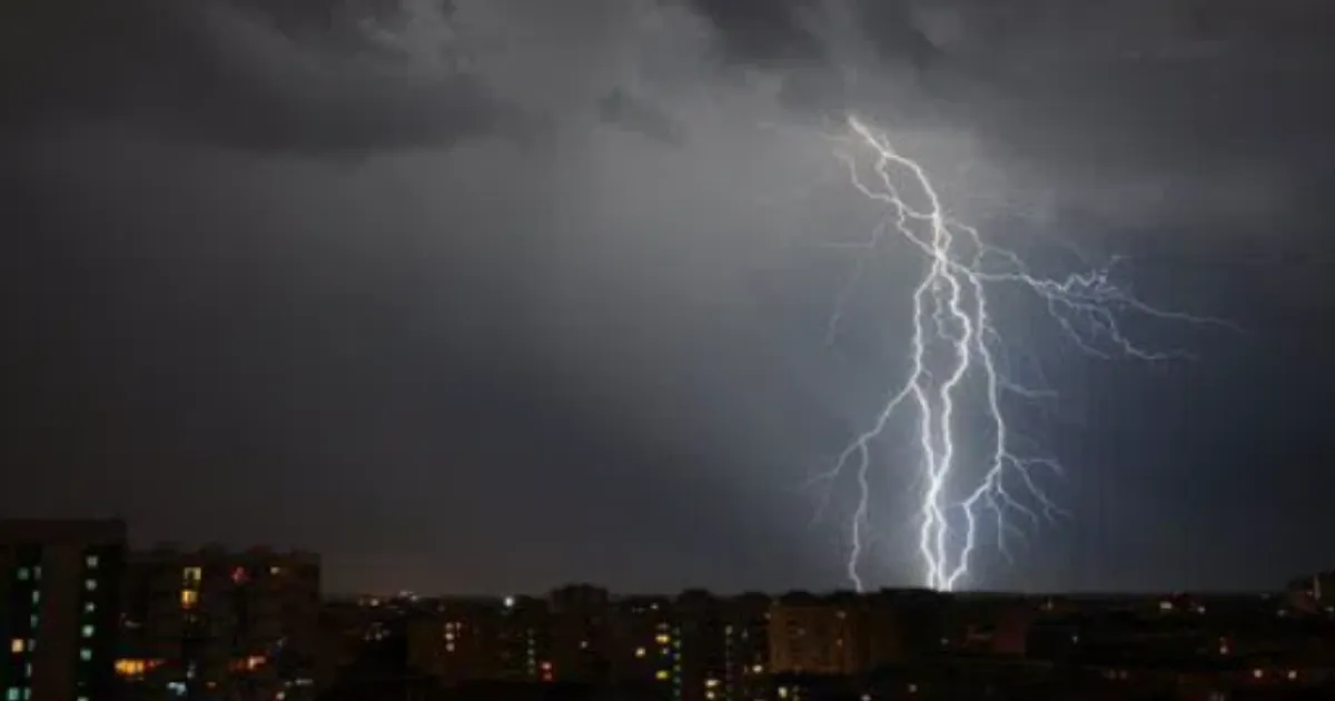 Lightning Strike Halts Flights at Raipur Airport, Damages Navigation System