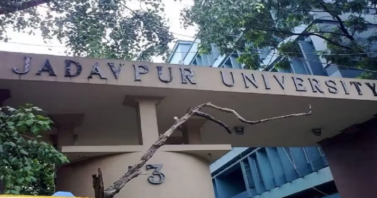 jadavpur-university-student-found-unconscious-on-campus