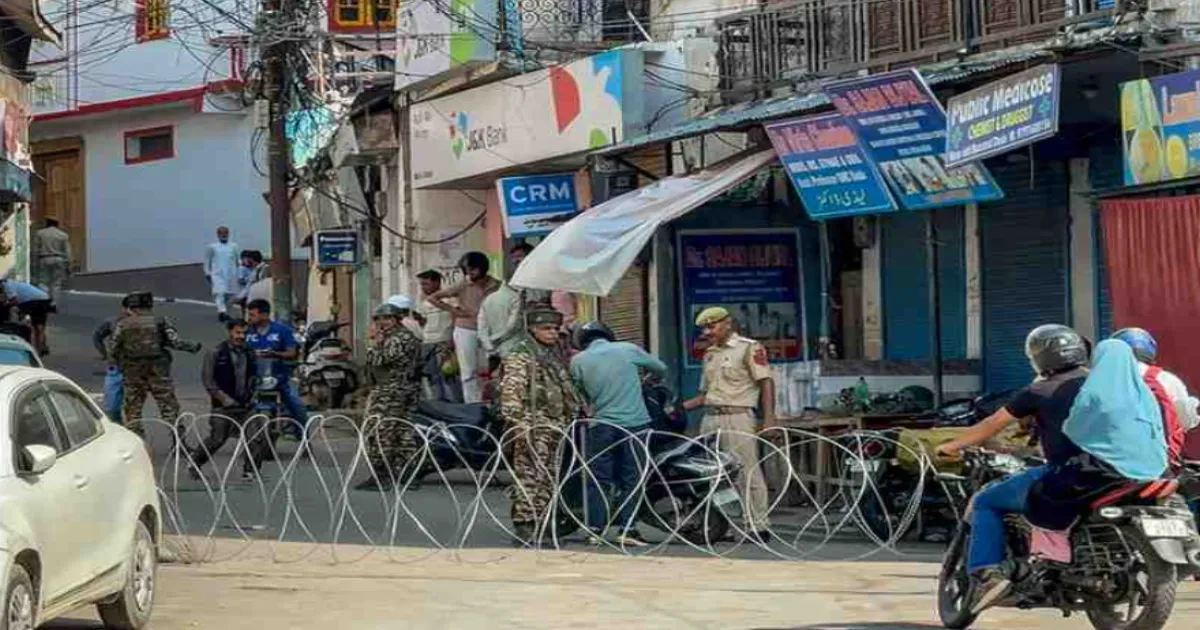 J-K Authorities Resume Internet Services Following Mehraj Malik Protests