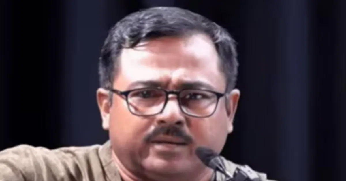 economist-prasenjit-bose-joins-congress-vows-to-defend
