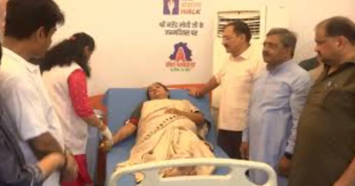 Delhi CM Rekha Gupta Leads Blood Donation for PM Modi’s Birthday