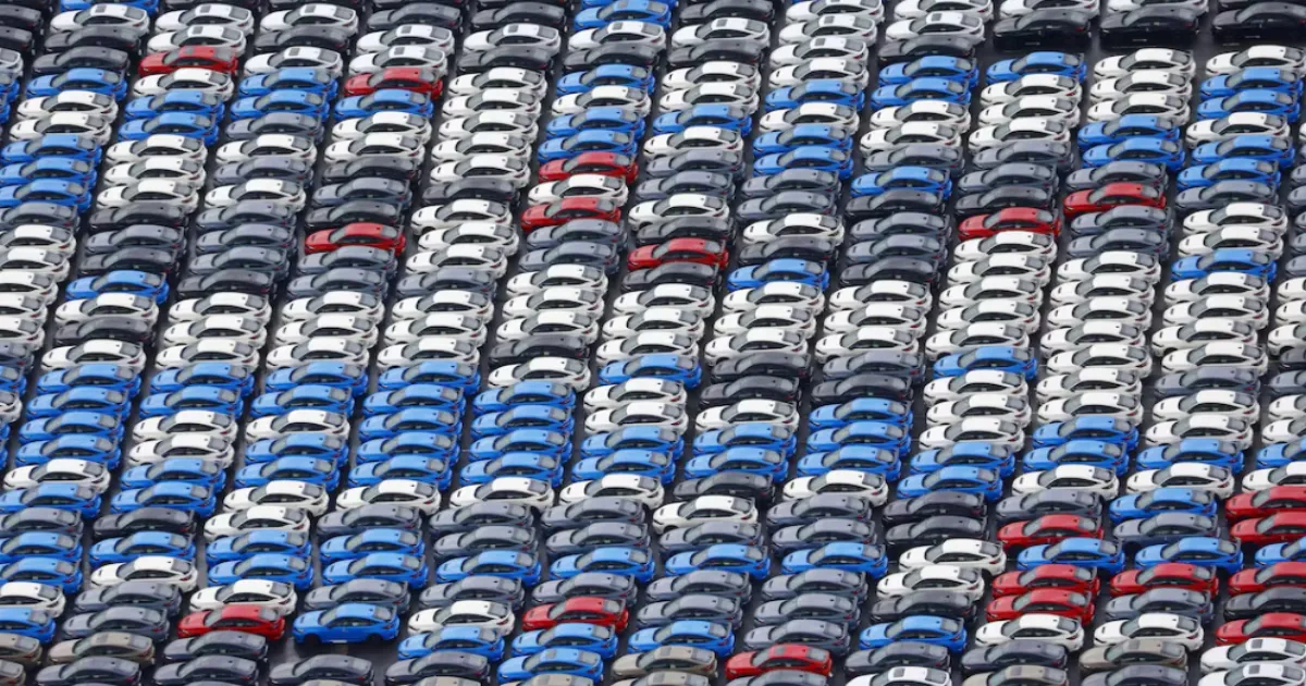 Trump Tariffs Crush Japan: U.S. Exports Plunge 13.8%