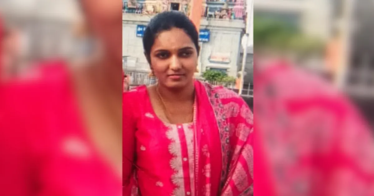 woman-stabbed-to-death-by-husband-at-bengaluru-bus-stan