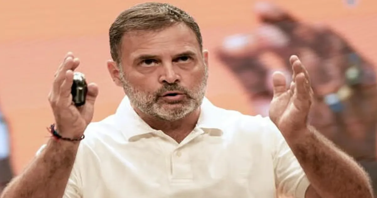 Rahul Demands EC Hand Over Vote Scam Evidence to CID
