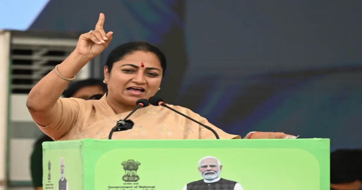 rekha-gupta-improving-roads-sewers-parking-is-delhi-gov