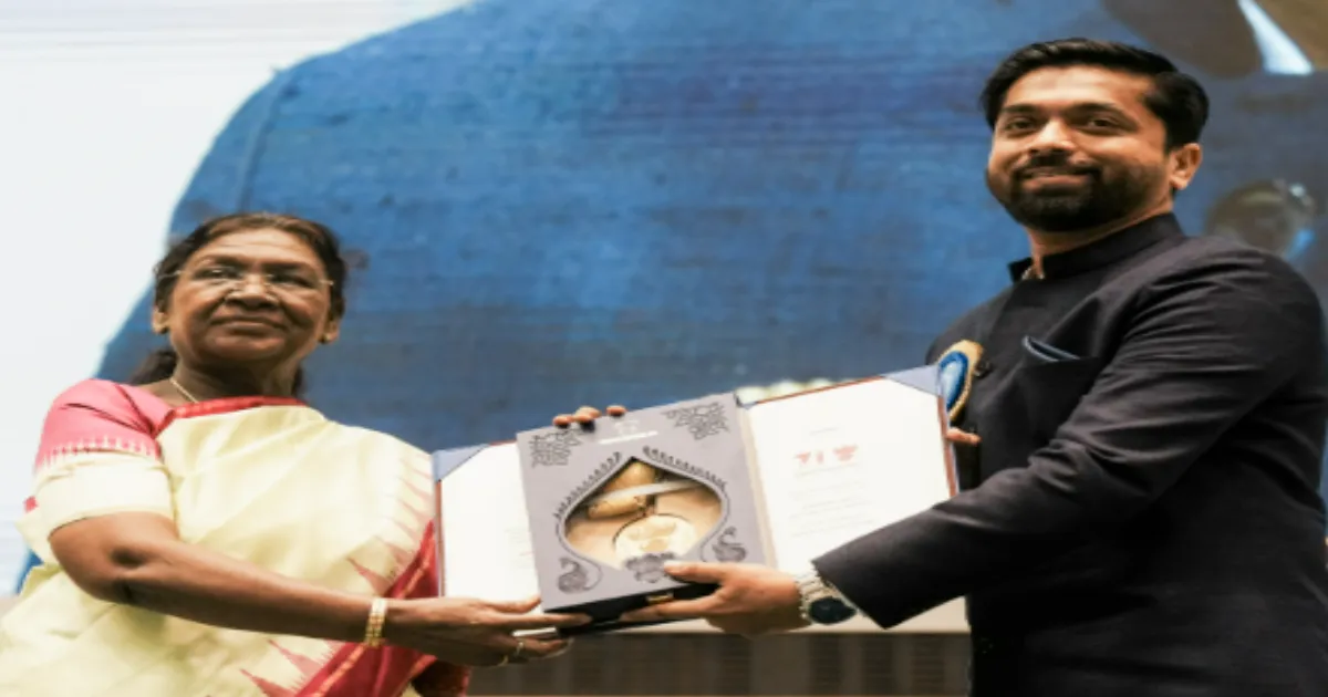 ashish-bende-wins-golden-lotus-for-debut-film-at-71st-nat