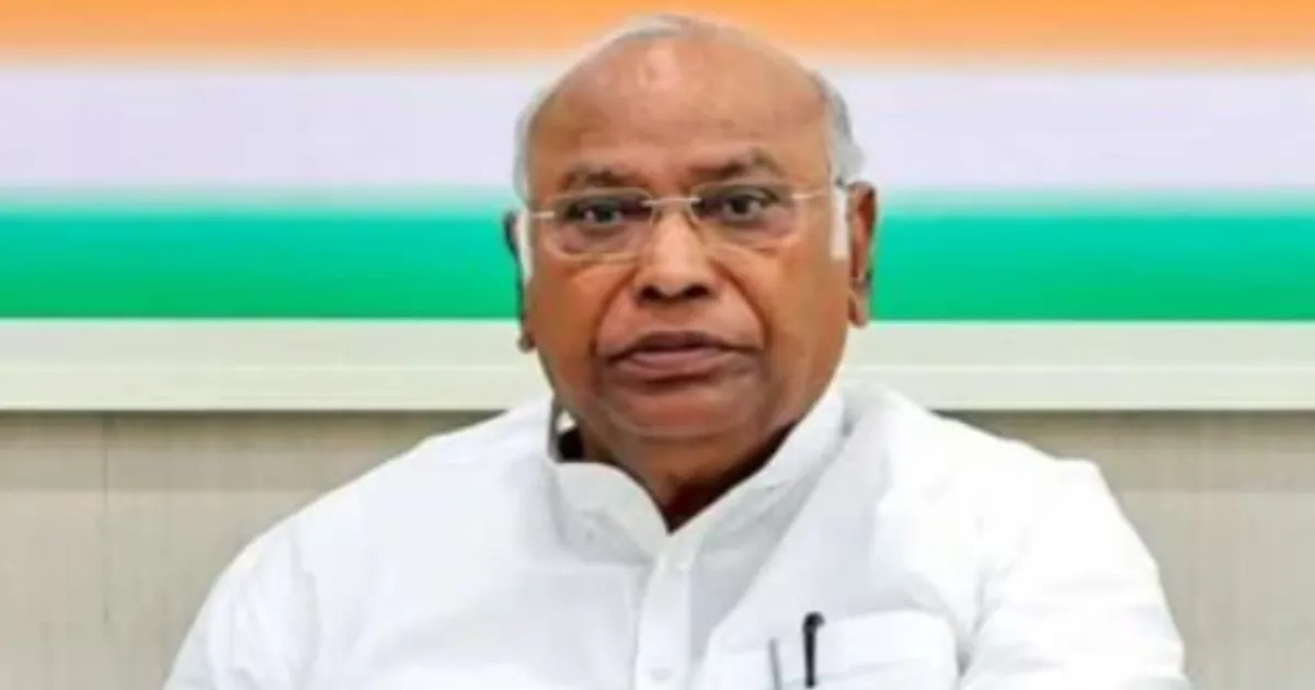 Congress Chief Mallikarjun Kharge Rushed to Hospital