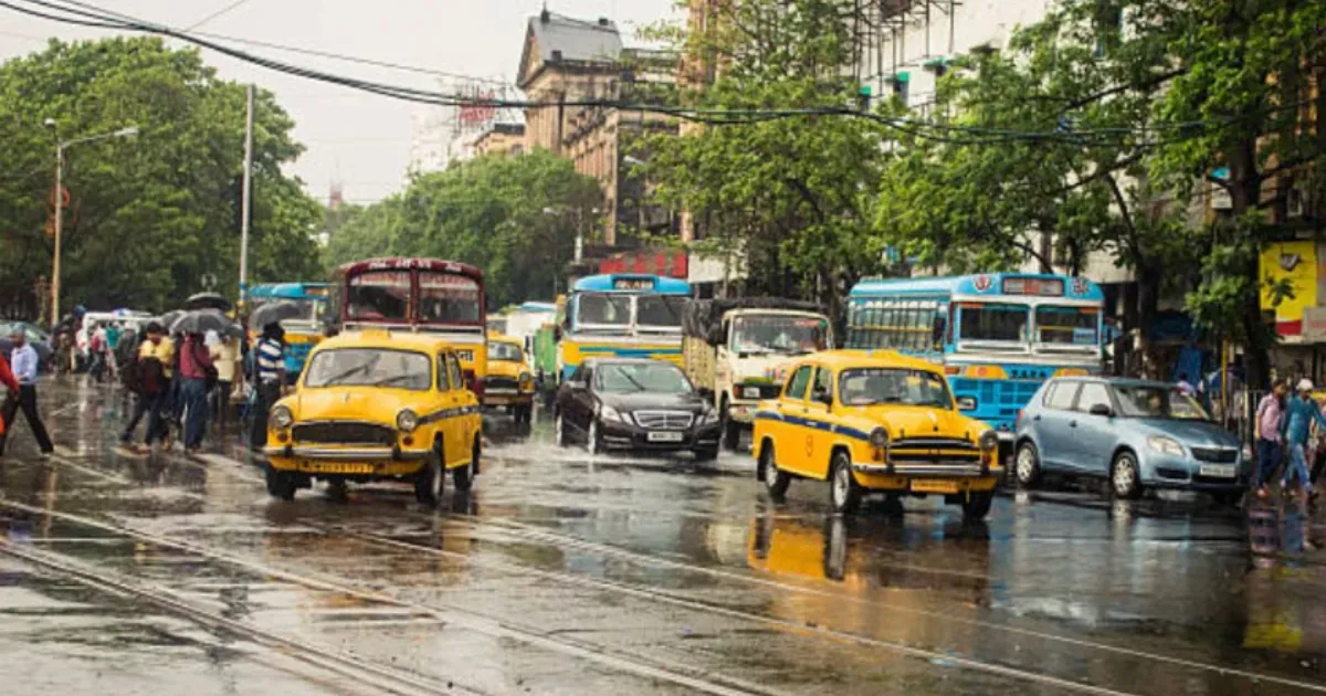 kolkata-civic-body-on-high-alert-ahead-of-bay-of-bengal