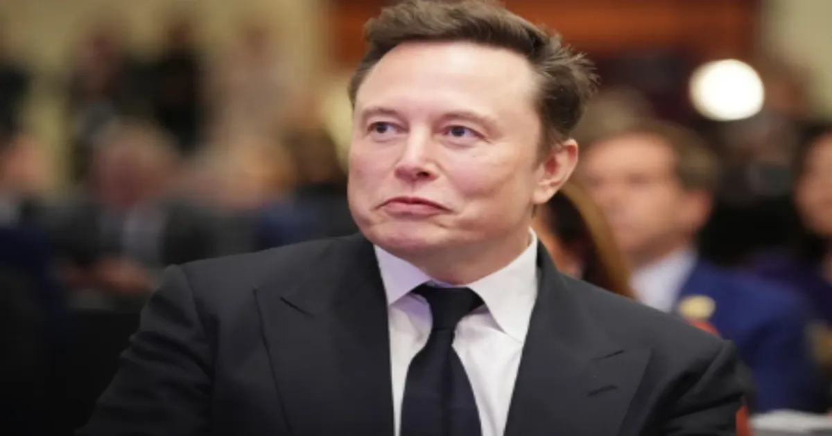 Elon Musk Shatters Records, First Human Worth Over $500 Billion