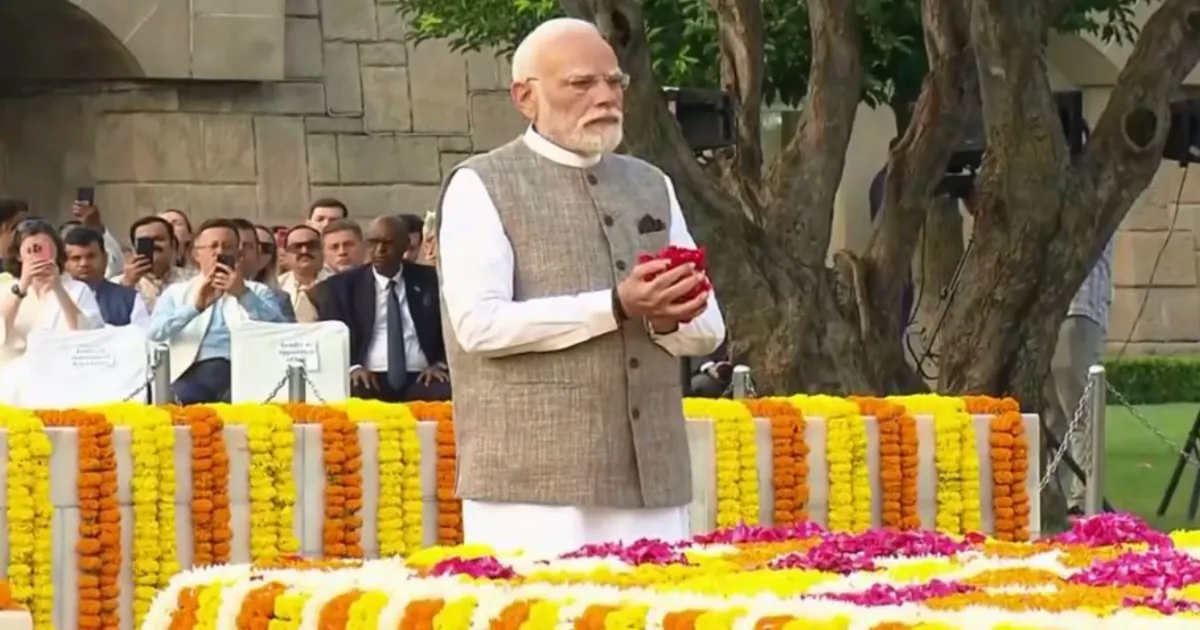 PM Modi Pays Emotional Tribute, Linking Gandhi and Shastri to Aatmanirbhar Bharat