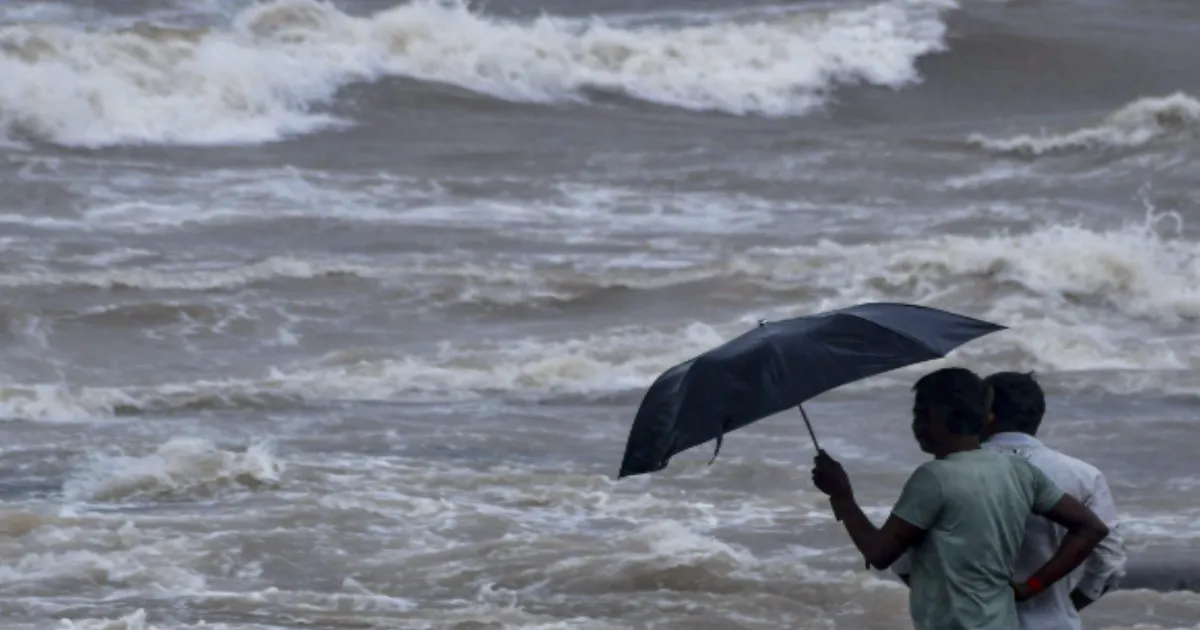 Heavy Rainfall to Batter 7 Odisha Districts as Deep Depression Approaches Coast