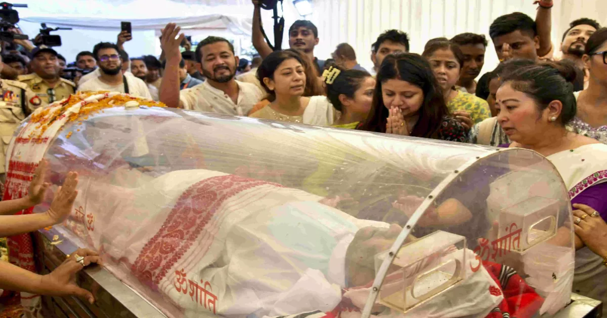 Singapore Police Hand Over Zubeen Garg's Autopsy Report to India; Foul Play Ruled Out