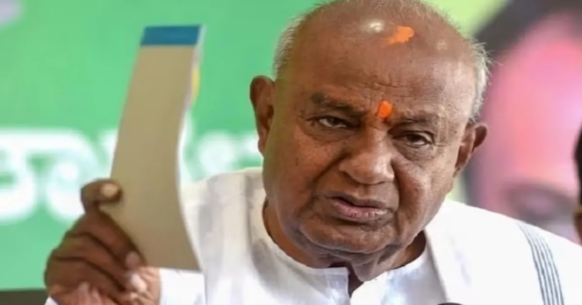 congress-guarantee-schemes-bankrupting-karnataka-says-d
