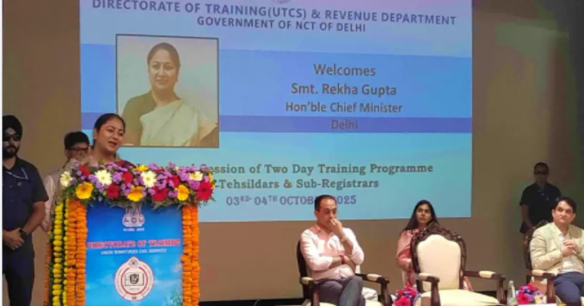 CM Rekha Gupta Directs Delhi Officials to Modernize Skills