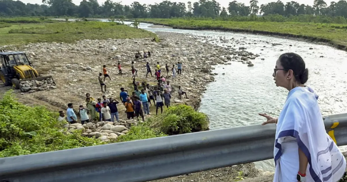 Centre Rebuts Mamata’s Claims, Cites ₹1,290 Crore Flood Aid and Indo-Bhutan Efforts