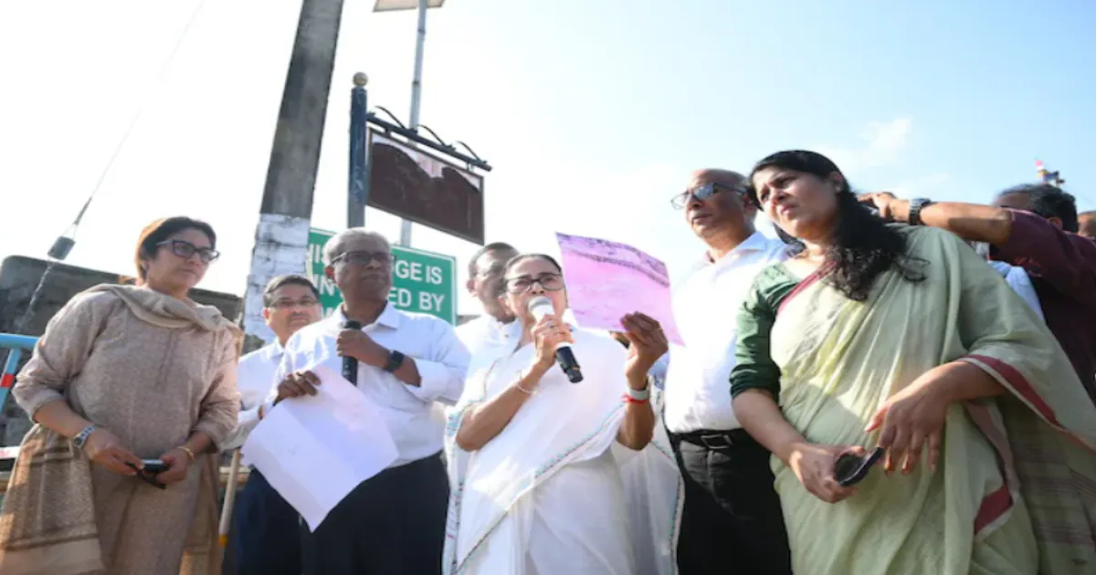 Mamata Offers Support to Victims While Facing Criticism Over Puja Event