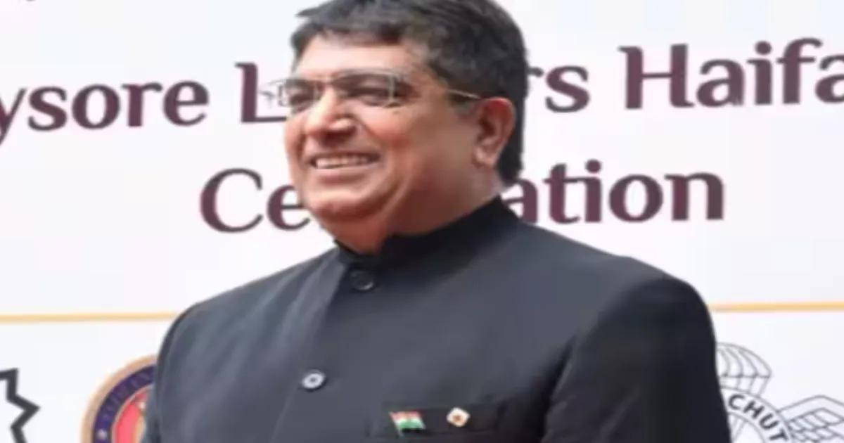 Ex-Bengaluru Police Chief Faces Backlash for Praising Lawyer Who Targeted CJI