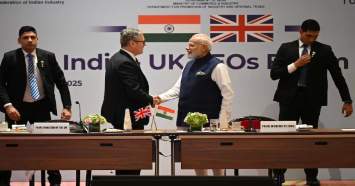 U.K., India Ink $468 Million Missile Agreement During Starmer Visit