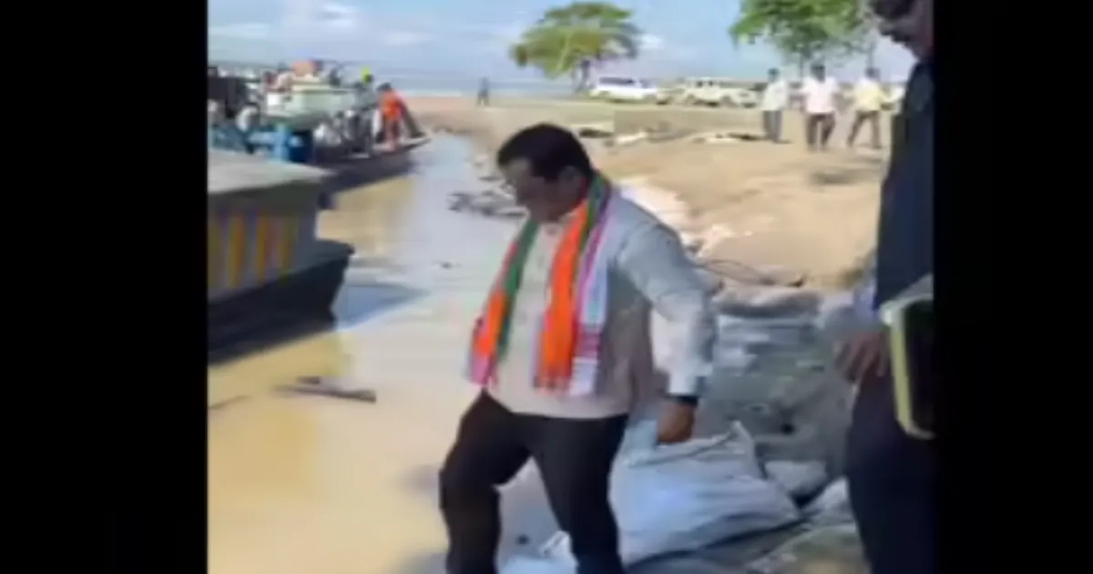 Union Minister Reviews Brahmaputra Erosion, Calls for Robust Flood Defence Solutions