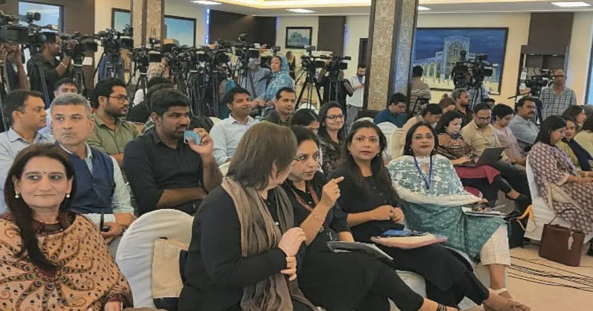 Taliban FM Cancels Agra Visit, Reinvites Women Journalists for Fresh Presser