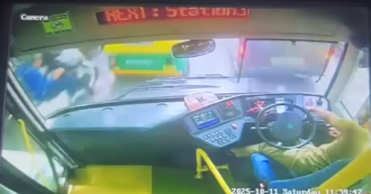 Driver Seizure Causes BMTC Bus to Crash Into Nine Vehicles