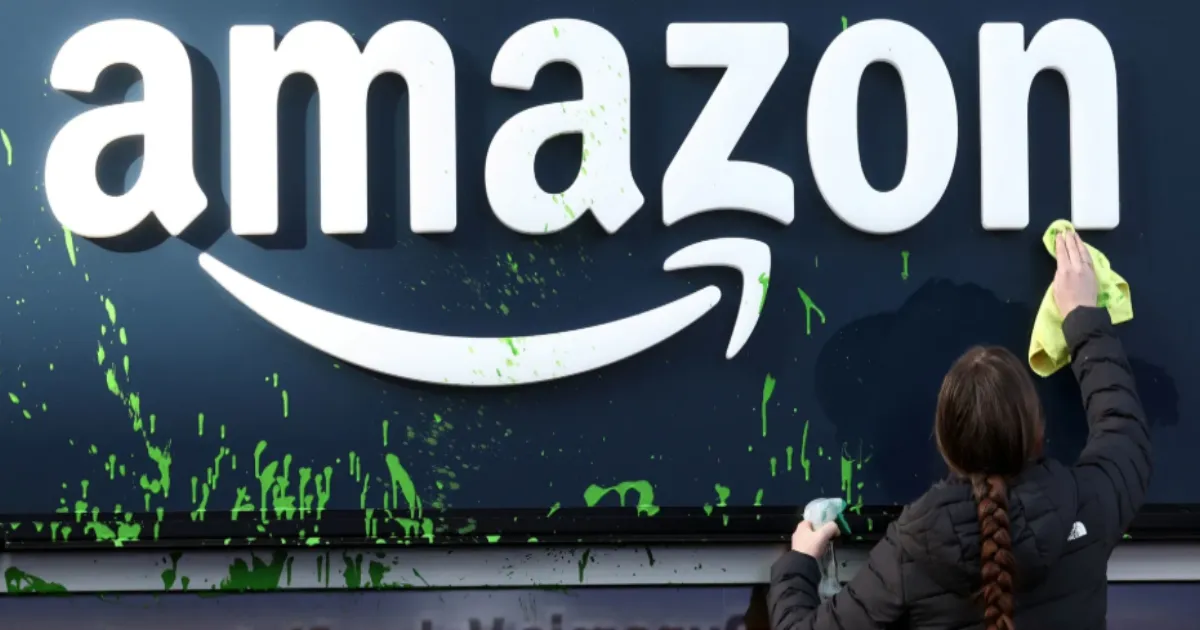 Amazon Fires Engineer After Criticizing Company’s Israel Ties