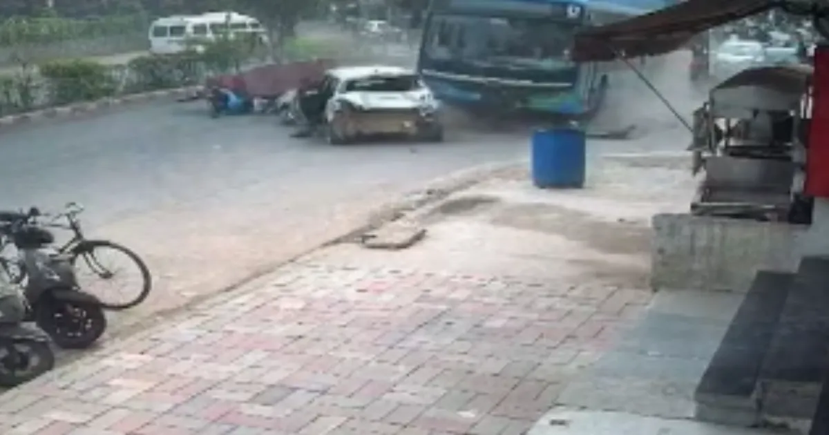 dtc-bus-driver-detained-after-crash-injures-four-in-eas