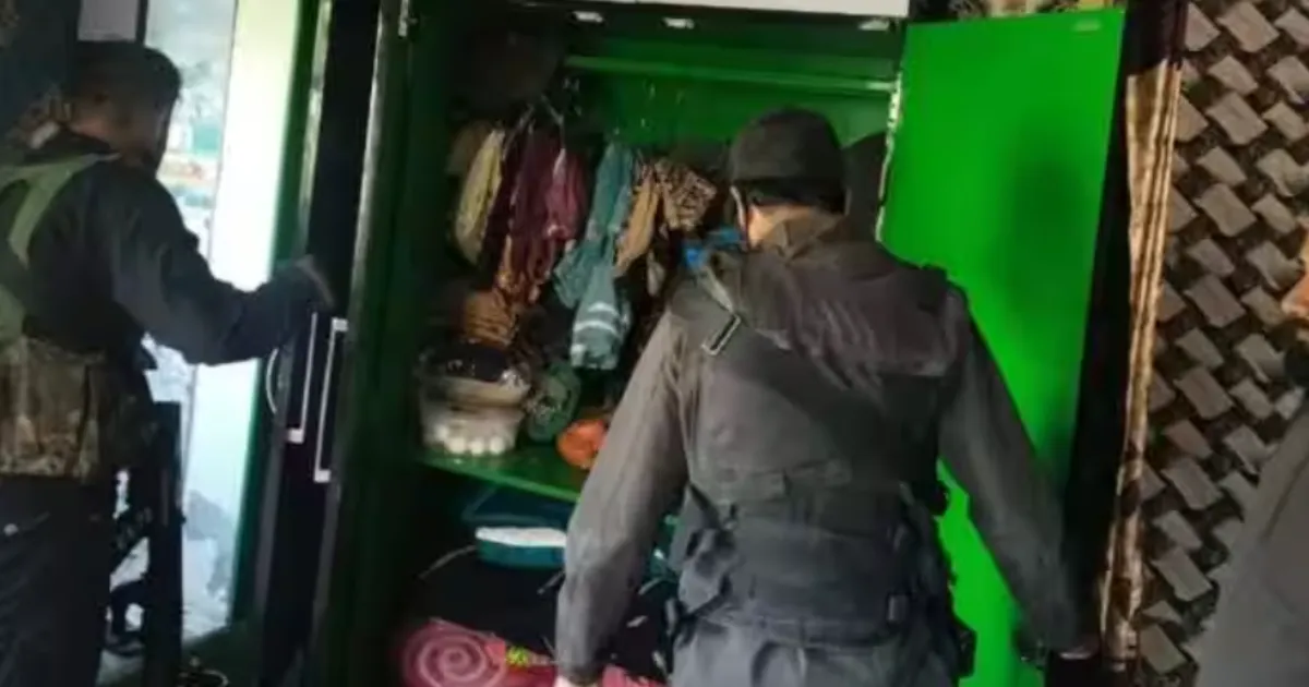 #BreakingNews: Police Launch 13 Raids in Srinagar to Dismantle Terror Network