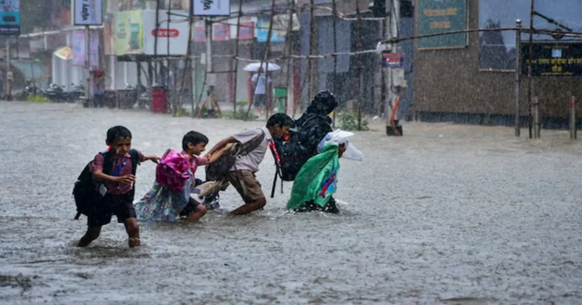 IMD Issues Orange Alert as Tamil Nadu Faces Intense Northeast Monsoon