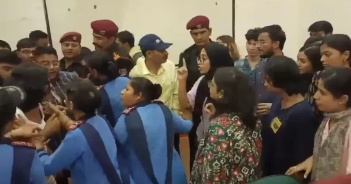 UP-Bihar Remark Triggers Heated JNU Fight Between AISA and ABVP
