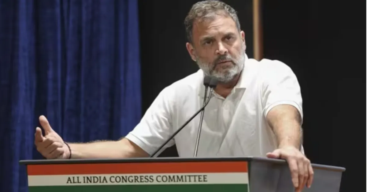 Rahul Gandhi Meets Lynched Dalit Hari Om Valmiki’s Family, Criticises UP Government for Intimidation