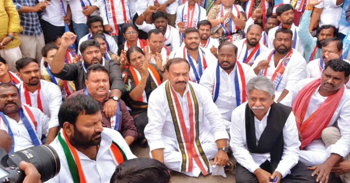 telangana-bandh-unites-parties-for-bc-reservations
